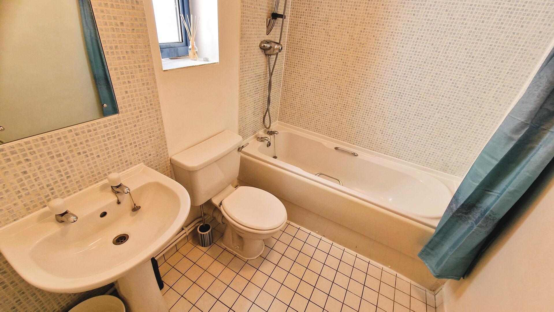 Flat 24, 14-16 Whitworth St  Manchester